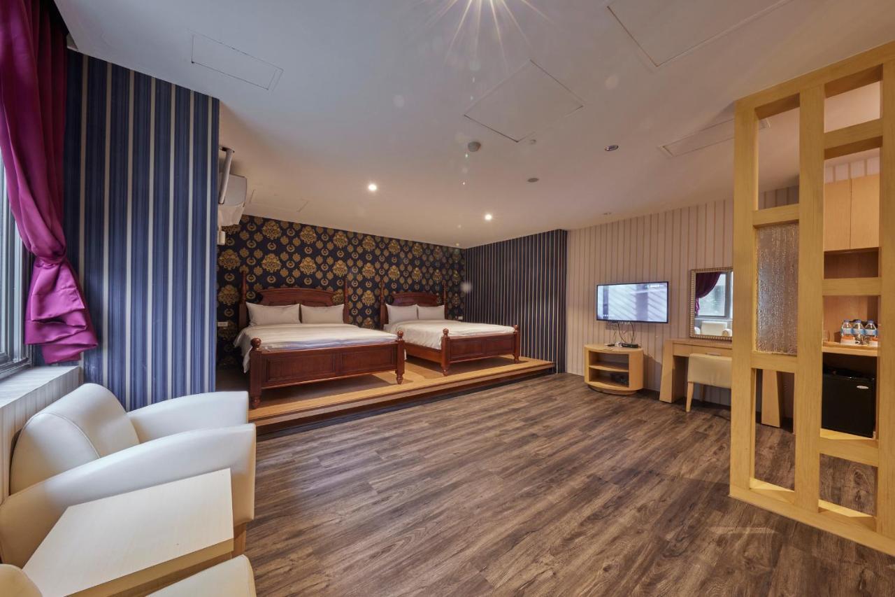 Kyokusui Hotspring Hotel Tajpej Buitenkant foto
