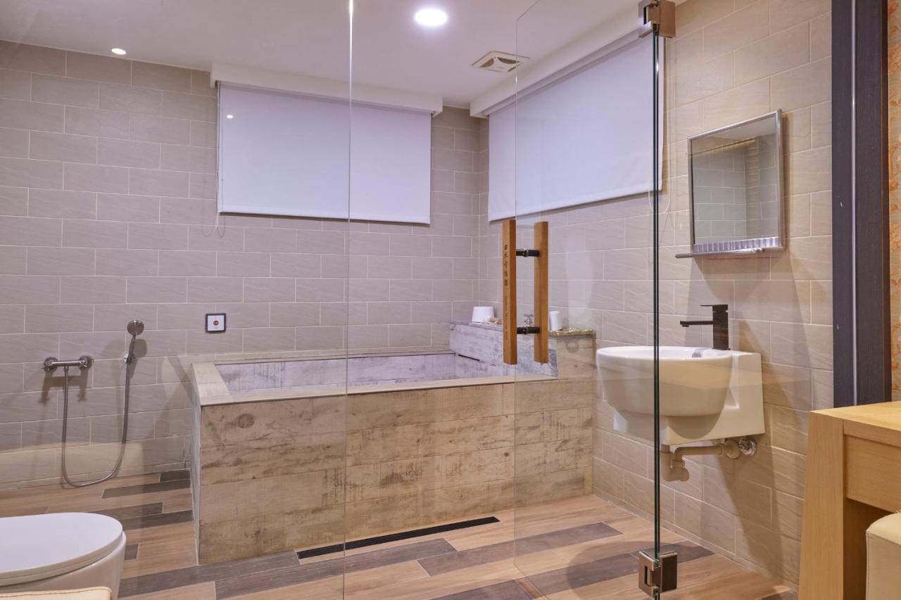 Kyokusui Hotspring Hotel Tajpej Buitenkant foto