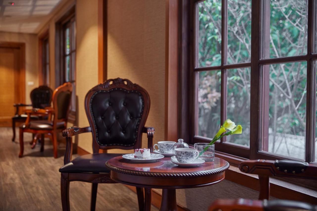 Kyokusui Hotspring Hotel Tajpej Buitenkant foto